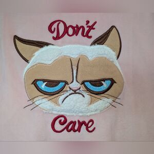 Grumpy Cat Pink Velour "Don't Care" Sleepwear Long Sleeve Top Women's Size L